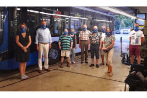 Besuchergruppe auf dem Delbus-Gelände