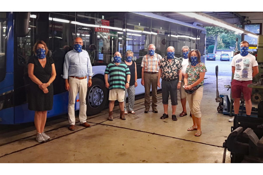 Besuchergruppe auf dem Delbus-Gelände